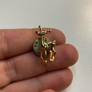 Vintage Miniature Deer Pin
